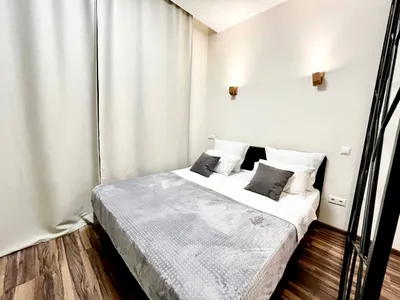 Sunny Days Apartment Layner 2 — sm.webp