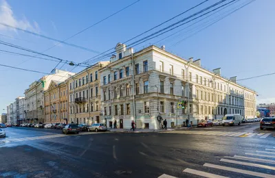 Двухкомнатные апартаменты рядом с Дворцовой площадью — sm.webp