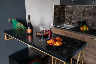 Neva Sunset Apartment — sm.webp