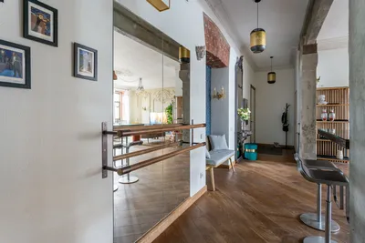 Апартаменты Pétersbourg authentique 150m2 — sm.webp