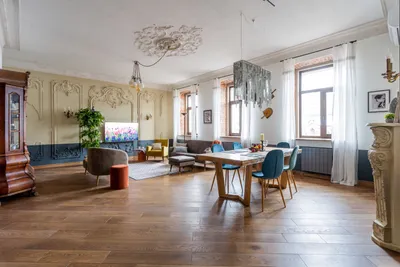 Апартаменты Pétersbourg authentique 150m2 — sm.webp