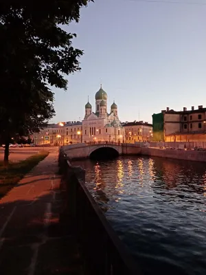Двухкомнатная квартира в центре Петербурга — sm.webp