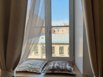 1 минута и Невский! 2 спальни и вид на крыши — sm.webp