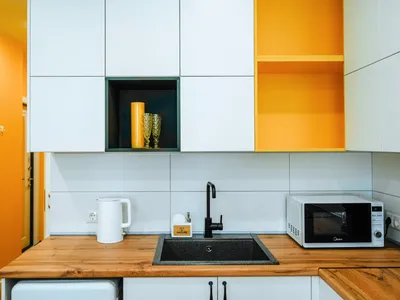 YELLOW АПАРТ — xl.webp