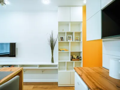 YELLOW АПАРТ — sm.webp