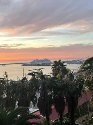 Закат на море 🌊 — xl.webp